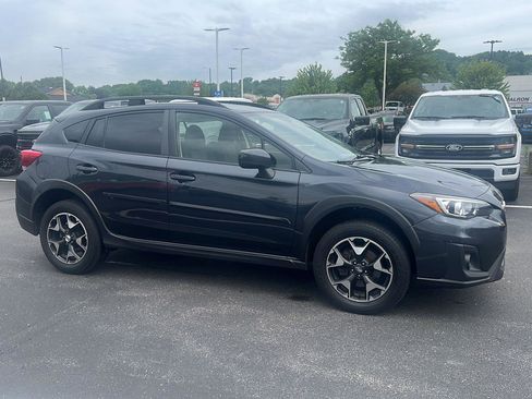 Used 2019 Subaru Crosstrek 2.0i Premium w/ Eyesight System AWD/4WD image 3