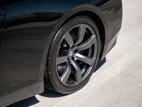 Used 2009 Nissan GT-R Premium image 50