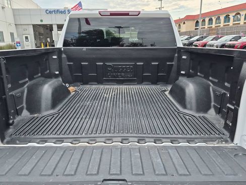 Used 2025 GMC Sierra 1500 SLT RWD image 23