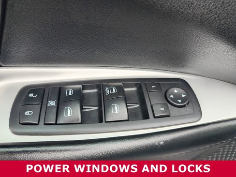 Used 2017 Dodge Journey Crossroad image 25