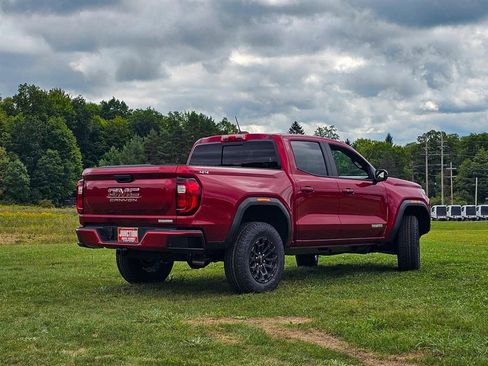 New 2026 GMC Canyon Elevation w/ Convenience Package image 4