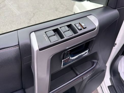 Used 2023 Toyota 4Runner Limited image 11
