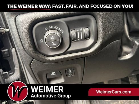 Used 2025 RAM 1500 Big Horn AWD/4WD image 18