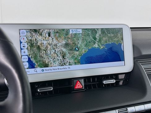 Used 2024 Hyundai Ioniq 5 SEL RWD image 22