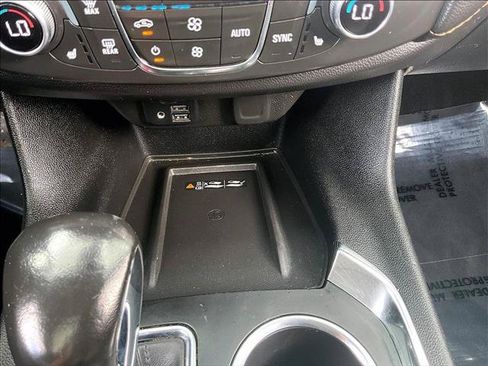 Used 2021 Chevrolet Traverse Premier w/ Redline Edition FWD image 24