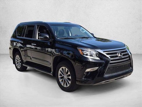 Used 2016 Lexus GX 460 Luxury w/ Preferred Accessory Package AWD/4WD image 3
