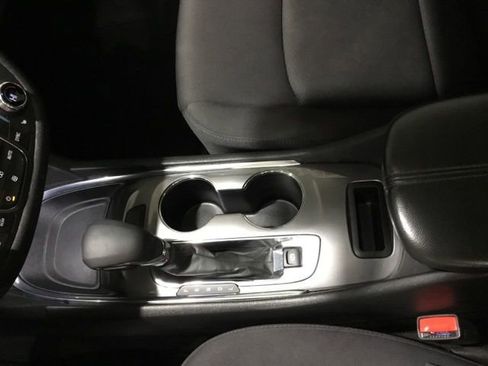 Used 2023 Chevrolet Malibu LT image 33