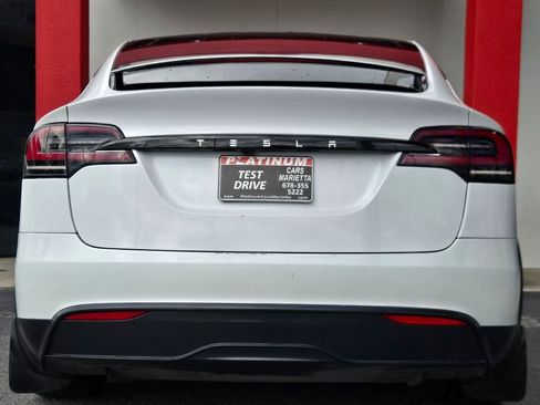 Used 2024 Tesla Model X AWD/4WD image 9