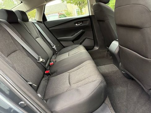 Used 2023 Honda Accord EX image 28