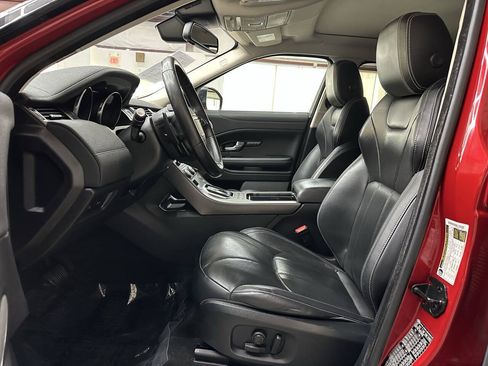 Used 2019 Land Rover Range Rover Evoque HSE AWD/4WD image 11