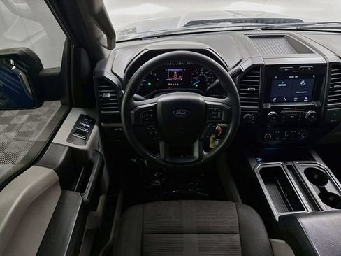 Used 2017 Ford F150 XL w/ Equipment Group 101A Mid AWD/4WD image 19