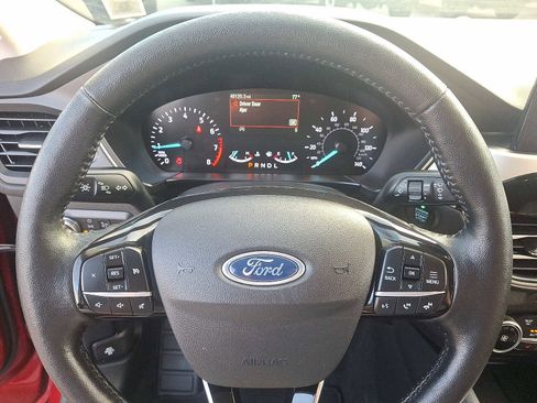 Certified 2021 Ford Escape SE w/ Cold Weather Package image 18