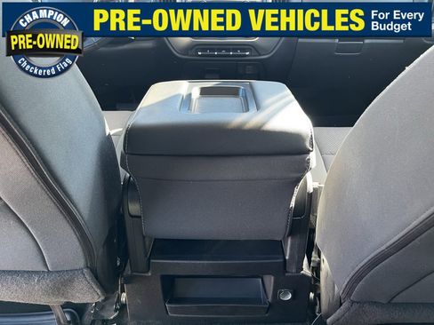 Used 2017 Chevrolet Silverado 1500 LT w/ All Star Edition image 23