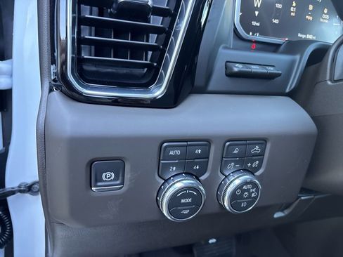 New 2026 GMC Sierra 2500 Denali w/ Denali Reserve Package image 27