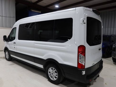 Used 2021 Ford Transit 350 XLT RWD image 2