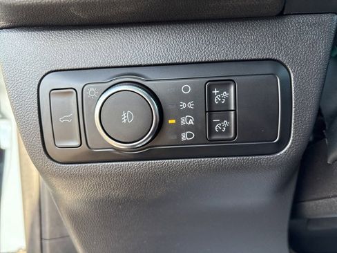 Used 2024 Ford Escape Platinum image 22