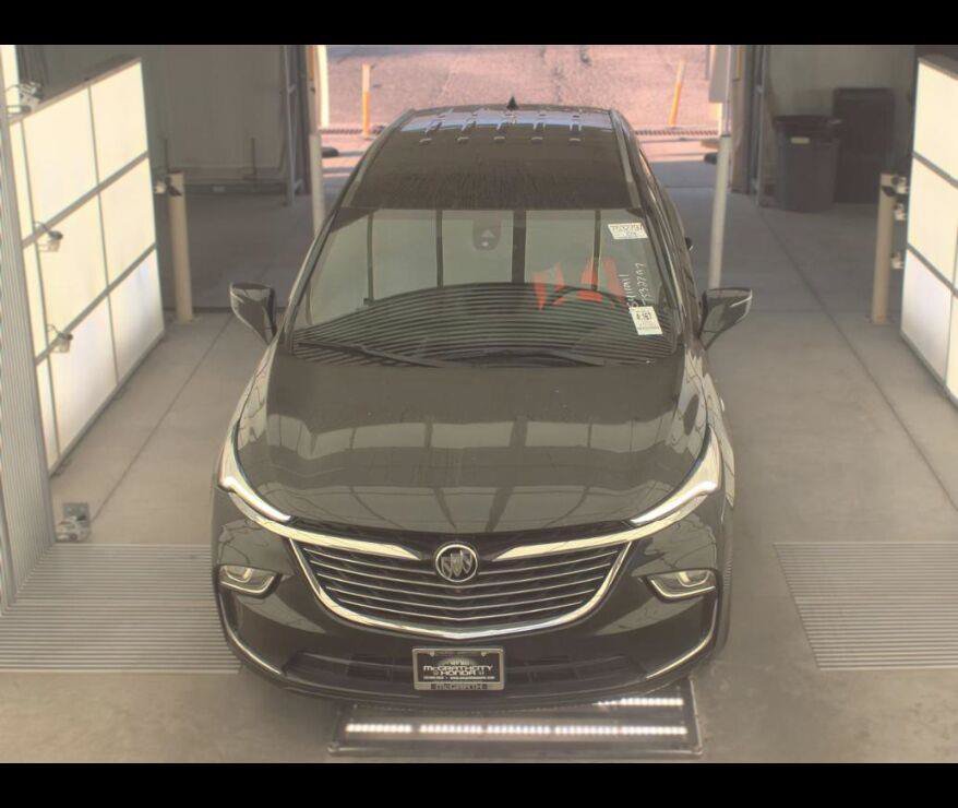 Used 2024 Buick Enclave Premium AWD/4WD image 8