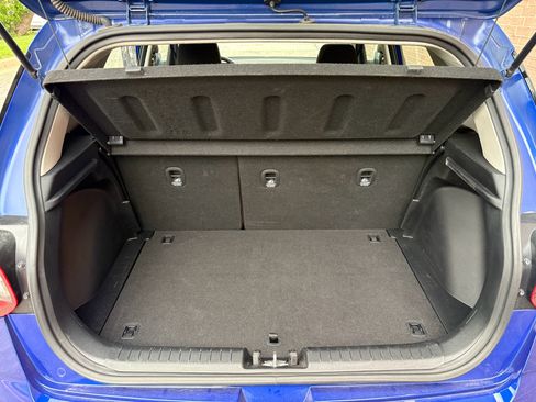 Used 2025 Hyundai Venue SEL FWD image 20