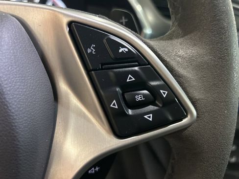 Used 2019 Chevrolet Corvette Stingray image 18