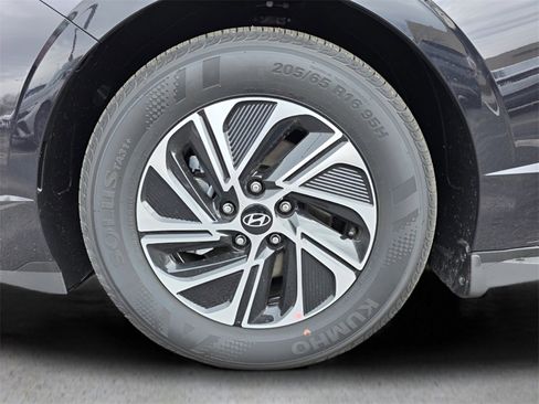 New 2026 Hyundai Sonata Blue image 10
