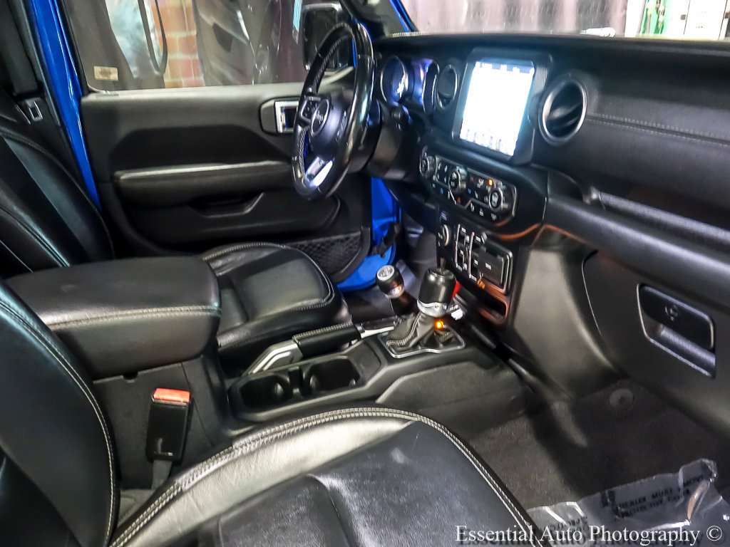 Used 2021 Jeep Wrangler Unlimited Sahara w/ Cold Weather Group AWD/4WD image 29
