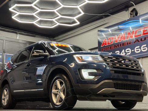 Used 2017 Ford Explorer XLT w/ Equipment Group 201A image 1