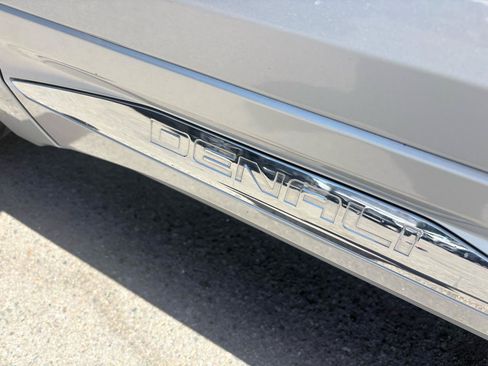 Used 2018 GMC Terrain Denali w/ Advanced Safety Package FWD image 14