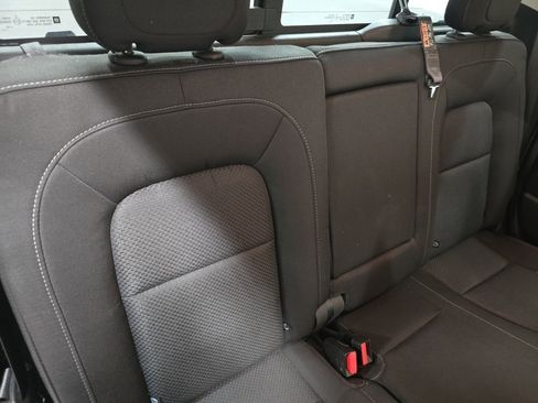 Used 2019 Chevrolet Colorado LT w/ LT Convenience Package image 21