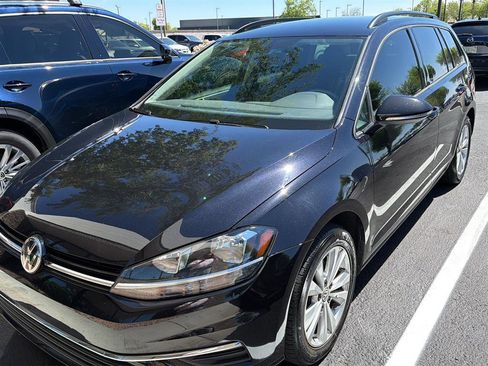 Used 2019 Volkswagen Golf S w/ Driver Assistance Package image 1