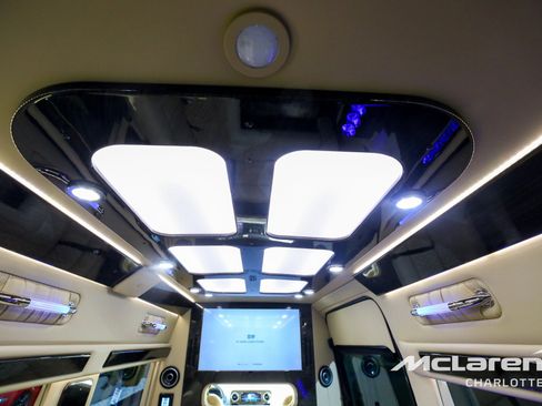 Used 2023 Mercedes-Benz Sprinter 3500 image 24