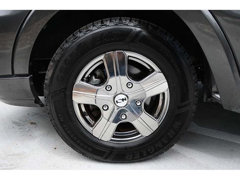 Used 2017 Ford Transit 250 148 Medium Roof RWD image 12