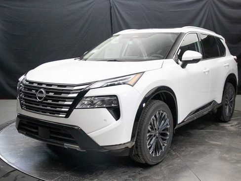 New 2026 Nissan Rogue Platinum w/ Platinum Premium Package image 6