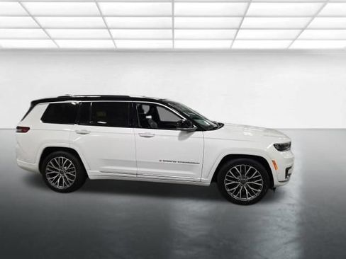 Used 2021 Jeep Grand Cherokee L Summit AWD/4WD image 3