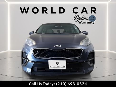 Used 2020 Kia Sportage LX FWD image 2