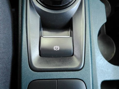 Used 2022 Ford Maverick XL image 41