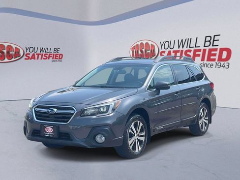 Used 2019 Subaru Outback 2.5i Limited AWD/4WD image 4