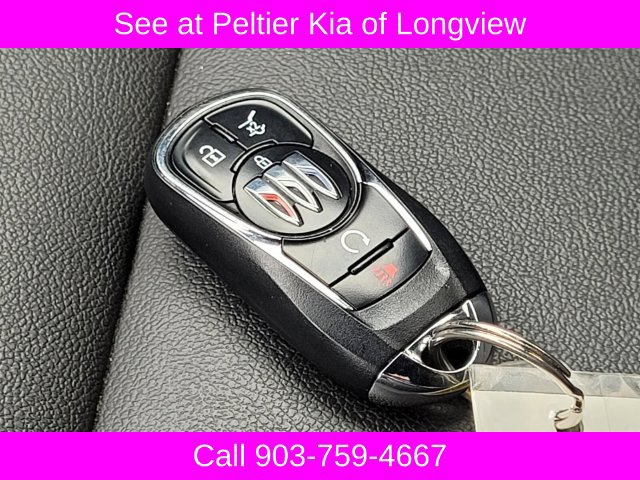 Used 2025 Buick Envista Sport Touring w/ Convenience II Package FWD image 30