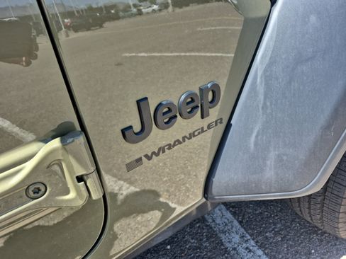 Used 2026 Jeep Wrangler Unlimited Sport AWD/4WD image 22