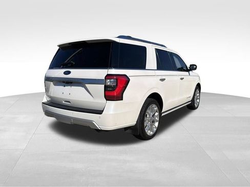 Used 2019 Ford Expedition Platinum AWD/4WD image 5
