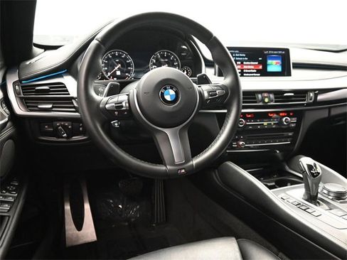 Used 2019 BMW X6 sDrive35i w/ M Sport Package image 20
