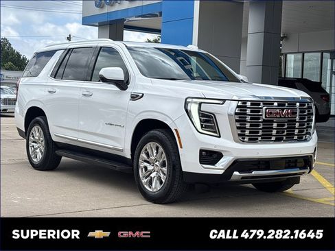 Used 2025 GMC Yukon Denali RWD image 1