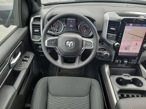 Used 2025 RAM 1500 Big Horn AWD/4WD image 21