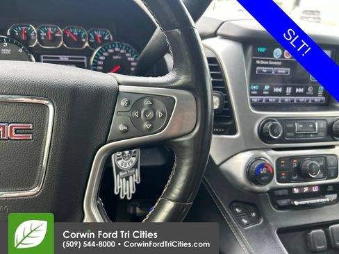 Used 2017 GMC Yukon SLT AWD/4WD image 8