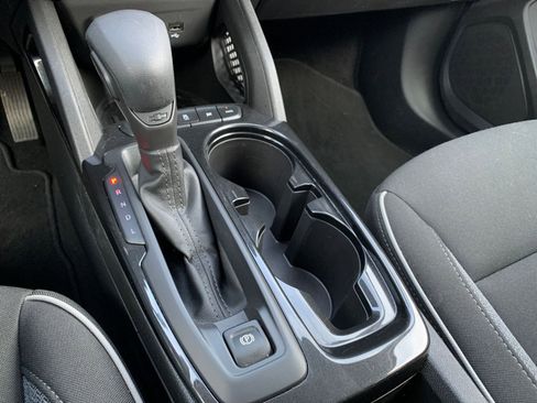 Used 2025 Chevrolet TrailBlazer LT w/ Driver Confidence Package image 39