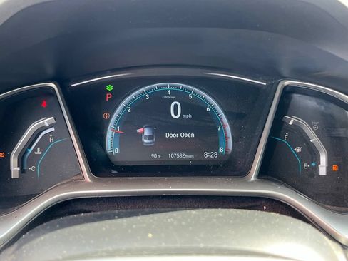 Used 2018 Honda Civic EX image 13