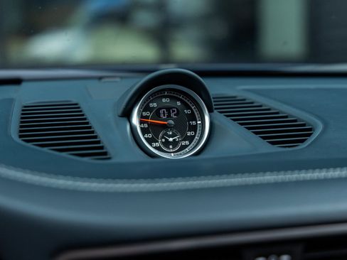 Certified 2018 Porsche 911 Turbo image 36