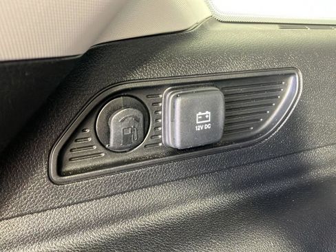 Used 2023 Jeep Grand Cherokee 4WD 4xe image 37