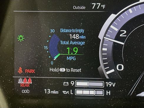 Used 2025 Toyota Tundra Limited AWD/4WD image 19