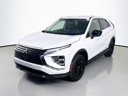 Used 2024 Mitsubishi Eclipse Cross Black Edition image 4