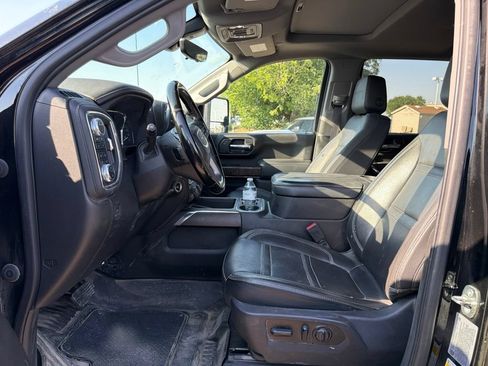 Certified 2023 GMC Sierra 3500 Denali w/ Denali Ultimate Package AWD/4WD image 2